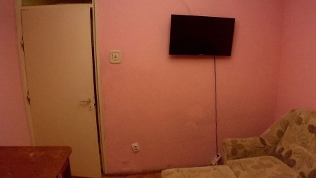 Anuntul de inchiriere a unei camere din Cluj a devenit viral: E pacat de igrasia aia sa nu-ti intre-n plamani