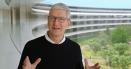 Apple se angajeaza sa investeasca 500 de miliarde de dolari in SUA. Cook este 10% politician si 90% CEO