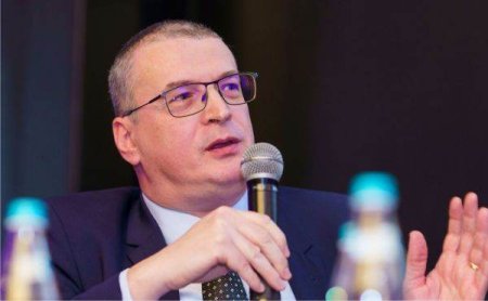 CONFERINTA FORUMUL INVESTITORILOR Mihai Caruntu, AAFBR: 'Daca nu vom dezvolta piata, va trebui ca fondurile de pensii sa investeasca in companii din UE'