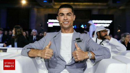 Cristiano <span style='background:#EDF514'>RONALDO</span> este acuzat de adulter in Iran si risca 99 de lovituri de bici