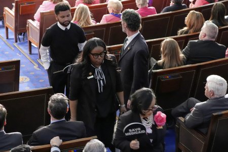 Congresmanul democrat Maxwell Frost spune de ce a plecat de la discursul lui Trump