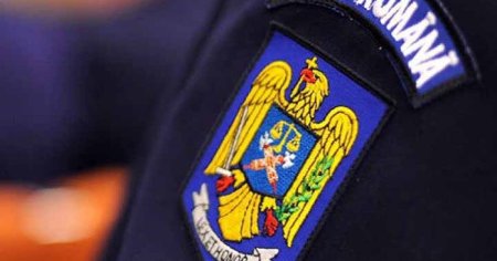 Barbat care ameninta ca se automutileaza, salvat de politisti in Bucuresti