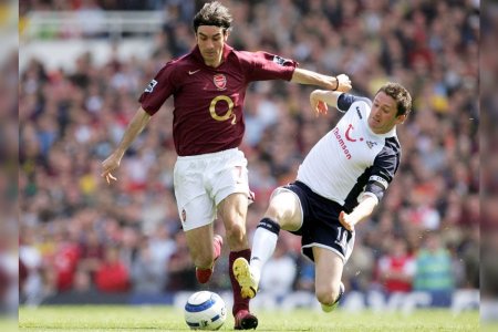 Robert Pires, campion mondial si invincibil cu Arsenal, a numit cele 5 extreme favorite din fotbal: Nu inteleg cum e capabil de asa ceva!