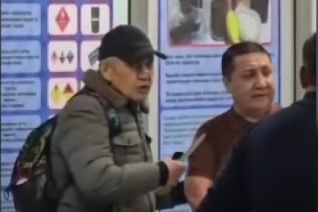 Un fost boxer a devenit erou in Kazahstan! I-a smuls cutitul unui barbat inarmat si a salvat o femeie in aeroportul din Almaty