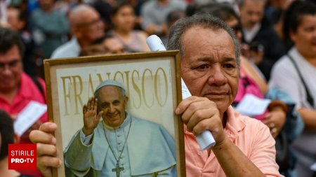 Papa Francisc raspunde bine la tratament, anunta Vaticanul. Starea Suveranului Pontif a fost stabila in ultimele zile