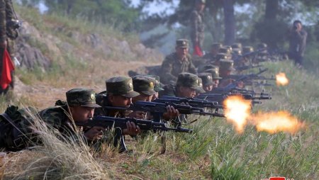 Coreea de Nord avertizeaza Coreea de Sud si SUA in privinta riscului unui razboi accidental. Motivul noului avertisment al Phenianului