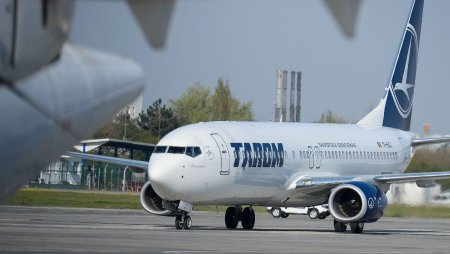 Alerta cu bomba intr-un <span style='background:#EDF514'>AVION</span> in care se afla si europarlamentari romani, pe aeroportul din Strasbourg