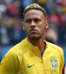 Neymar, criticat pentru ca s-a dus la carnavalul de la Rio, desi este accidentat