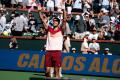 Carlos Alcaraz, zambete pe teren la Indian Wells datorita unor fani inventivi: La final am facut un selfie cu ei, cred ca merita