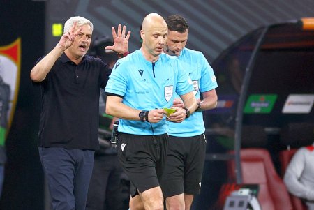 Arbitru din <span style='background:#EDF514'>PREMIER LEAGUE</span> delegat la Lyon - FCSB » Ramane celebru episodul cu Mourinho in parcare