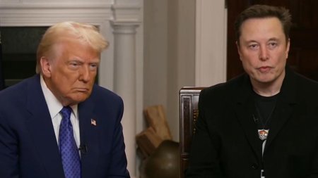 Trump isi cumpara o Tesla noua pentru a-l sustine pe Elon Musk