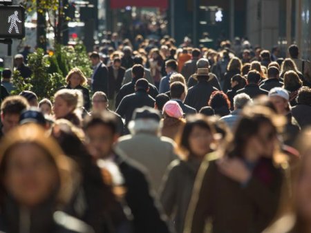 Harta salariilor pe judete: cine castiga si cine pierde lupta. Salarii mai mari, dar nu pentru toti: Bucurestiul trece de 7.300 lei, in timp ce <span style='background:#EDF514'>TELEORMAN</span>ul si Harghita raman sub 4.100 lei. Doar trei judete si Capitala au reusit sa depaseasca media nationala