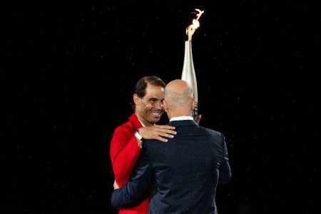 Rafael Nadal a aflat in ultimul moment ca va purta torta olimpica: Mi-au zis cu 5-10 minute inainte. Am inceput sa plang