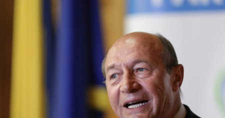 <span style='background:#EDF514'>TRAIAN</span> Basescu, atac virulent la adresa a doi candidati la prezidentiale: Aceste ciurucuri ale politicii romanesti