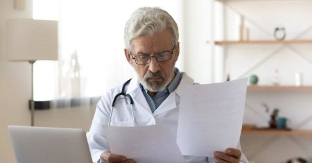 Medicii pensionari vor fi interzisi in spitale?