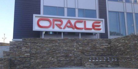 TradeVille: AI - <span style='background:#EDF514'>VIITORUL</span> companiei Oracle