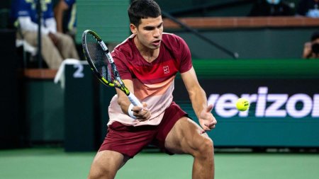 <span style='background:#EDF514'>CARLOS</span> Alcaraz il spulbera pe Dimitrov la Indian Wells