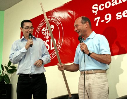 Ce voia sa afle de la SIE un judecator CCR despre Victor Ponta, dupa contestarea candidaturii din 2014, cand Traian <span style='background:#EDF514'>BASESCU</span> l-a acuzat ca a fost ofiter acoperit