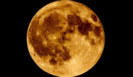 Eclipsa totala de Luna in Romania. „Luna de sange” va fi partial vizibila