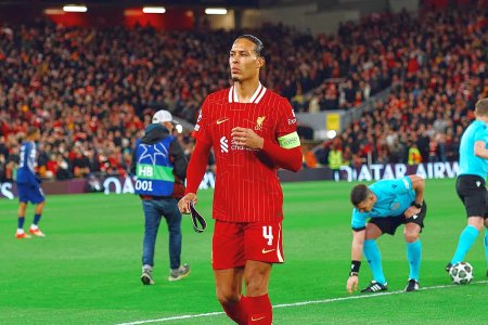 Replica lui Van Dijk, dupa ce a fost surprins discutand cu sefii lui PSG: Daca cineva spune ca stie, minte cu nerusinare