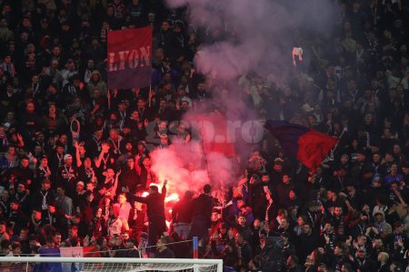 Nu s-a vazut la TV! Au inceput sa cante imnul national chiar in timpul meciului Lyon - FCSB! Scutierii au avut de furca + cum se vinde berea pe stadion in Franta