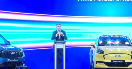 Ford Otosan Craiova incepe livrarea primelor masini electrice fabricate in Romania