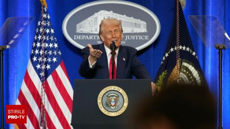 Trump, discurs politic fara precedent. Atacuri la adresa dusmanilor politic si a presei, laude pentru avocatii si aliatii sai