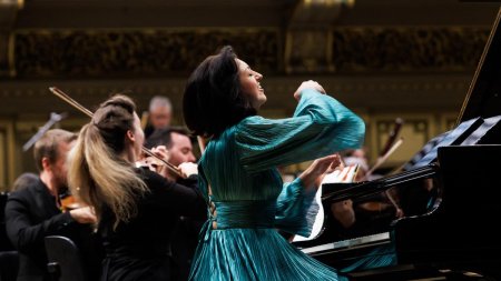 Orchestra Philharmonia din Londra sub bagheta lui Santtu-Matias Rouvali - doua concerte de exceptie la Sala Palatului, cu violoncelistul Andrei Ionita si pianista Alexandra Dariescu, in a XXVII-a editie a Festivalului Enescu