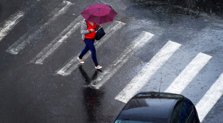 Capitala trece de la temperaturi record de 28 de grade la posibile ninsori in doar trei zile