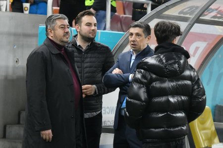 Aparitie dupa un an de zile pe stadioanele din Romania! Observatorul LPF saltat de politie pentru constituirea de grup infractional organizat a venit la FCSB - Rapid