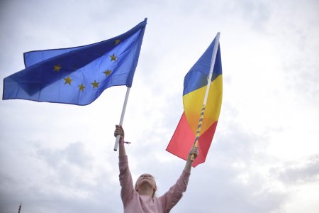 Oile negre ale Europei. Romania, una din cele cinci tari care provoaca recesiunea democratica pe continent