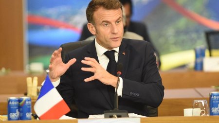 Macron: Nu este nevoie de permisiunea Rusiei pentru a desfasura trupe de mentinere a pacii in Ucraina