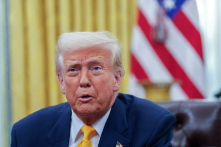 Trump avertizeaza <span style='background:#EDF514'>IRANUL</span>: Vor fi consecinte grave pentru atacurile rebelilor Houthi din Yemen