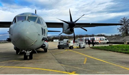 Patru victime din incendiul din <span style='background:#EDF514'>MACEDONIA</span> de Nord au fost transportate in Lituania cu o aeronava a Fortelor Aeriene Romane 