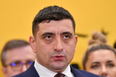 Simion: Ceea ce fac acum este cu acceptul domnului Georgescu. Sistemul va primi un sah-mat