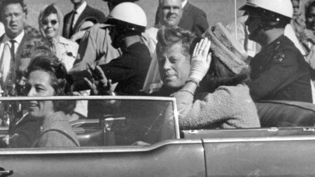 Ultimele 80.000 de pagini desecretizate despre asasinarea lui John F. Kennedy vor fi publicate, spune Donald Trump