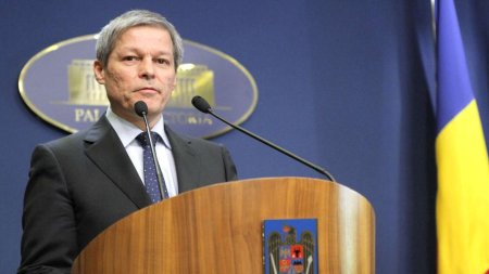 Dacian Ciolos, numit consilier onorific al presedintelui Ilie Bolojan, la un an dupa ce a iesit din politica. Ce atributii va avea