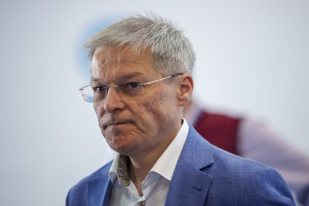 Ilie Bolojan l-a luat pe Dacian Ciolos consilier onorific la Cotroceni