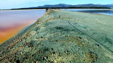 Maramuresul risca o catastrofa ecologica: intarzieri critice in proiectele de inchidere a minelor si refacere a mediului