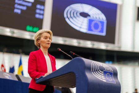 Bruxelles-ul vrea sa achizitioneze arme pentru intreaga UE. Von der Leyen: Trebuie sa cumparam mai multe arme europene