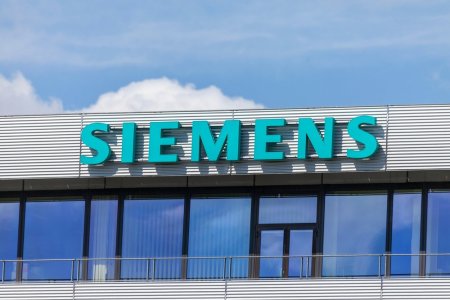 Industria germana in declin: Siemens da afara 6.000 de oameni, jumatate din Germania