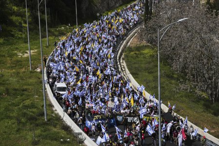 Mii de protestatari blocheaza intrarea in Ierusalim impotriva guvernului Netanyahu