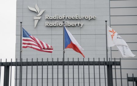 Radio Europa Libera da in judecata administratia Trump