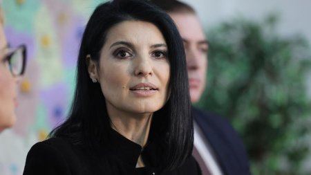 Lavinia Sandru ii face ipocriti pe politicienii care se arata indignati de cheltuielile lui Iohannis: Abia acum le descopera