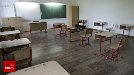 <span style='background:#EDF514'>MINISTERUL EDUCA</span>tiei va lansa un proiect-pilot de utilizare a inteligentei artificiale in scolile din Romania