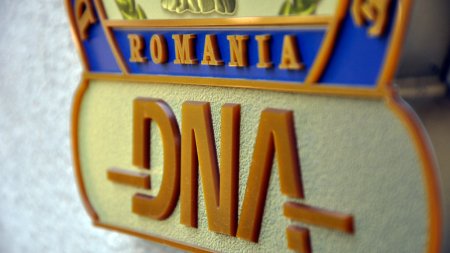 Un om de afaceri, fost denuntator al lui Darius Valcov, trimis in judecata de procurorii DNA