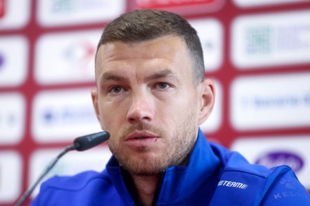 Edin Dzeko si Sergej Barbarez, selectionerul Bosniei, se tem de Romania inaintea partidei de maine: Pleaca favoriti!