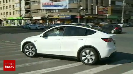 Lovitura de imagine pentru Tesla, in Romania. Suparati pe Elon Musk, tot mai multi romani si-au scos la vanzare masinile