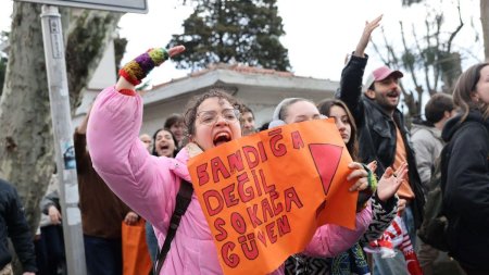 Inca o zi de proteste in Turcia, dupa arestarea lui Imamoglu. Erdogan a interzis demonstratiile si a inchis <span style='background:#EDF514'>DRUMURI</span>le