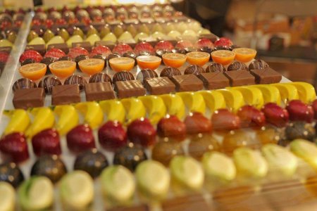 Chocolate Saga, festivalul de <span style='background:#EDF514'>CIOC</span>olata artizanala, se extinde in 2025 cu 4 noi editii